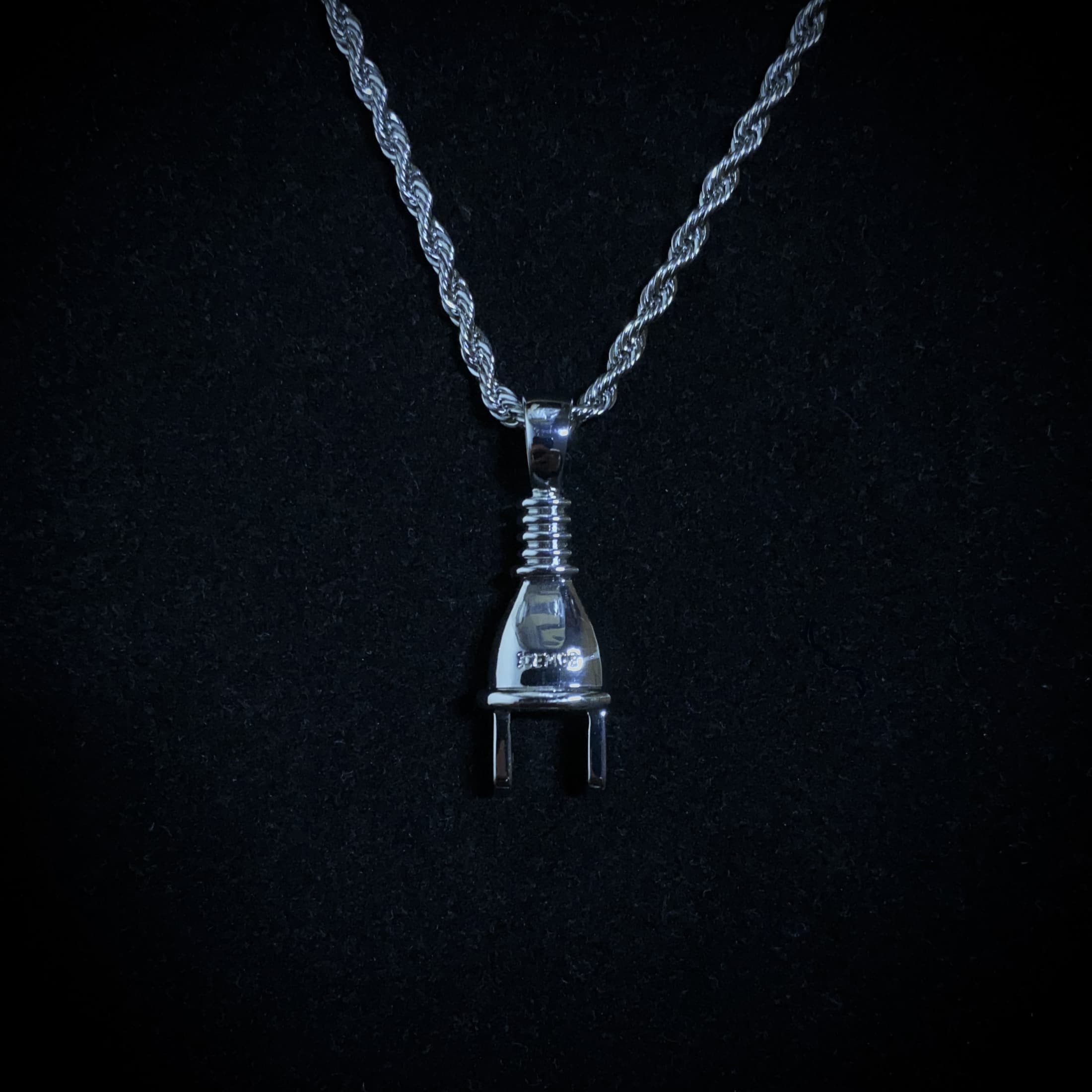 Plug Pendant | Ice Mob