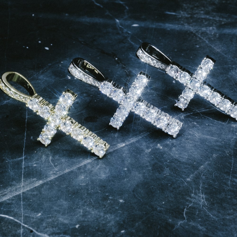 Diamond Cross Pendant | Icemob